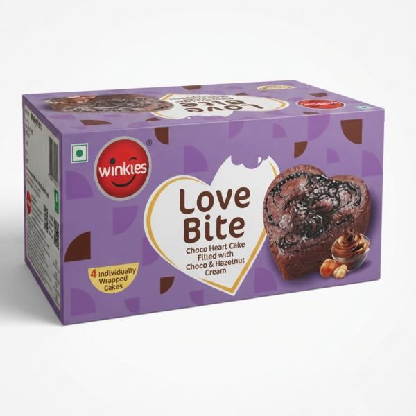 Winkies Love Bite Chocolate & Hazelnut Heart Filled Cake