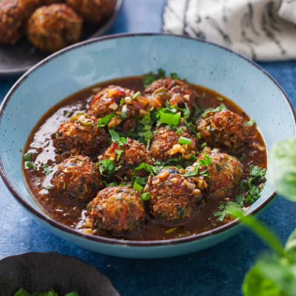 Veg Manchurian (8ps)